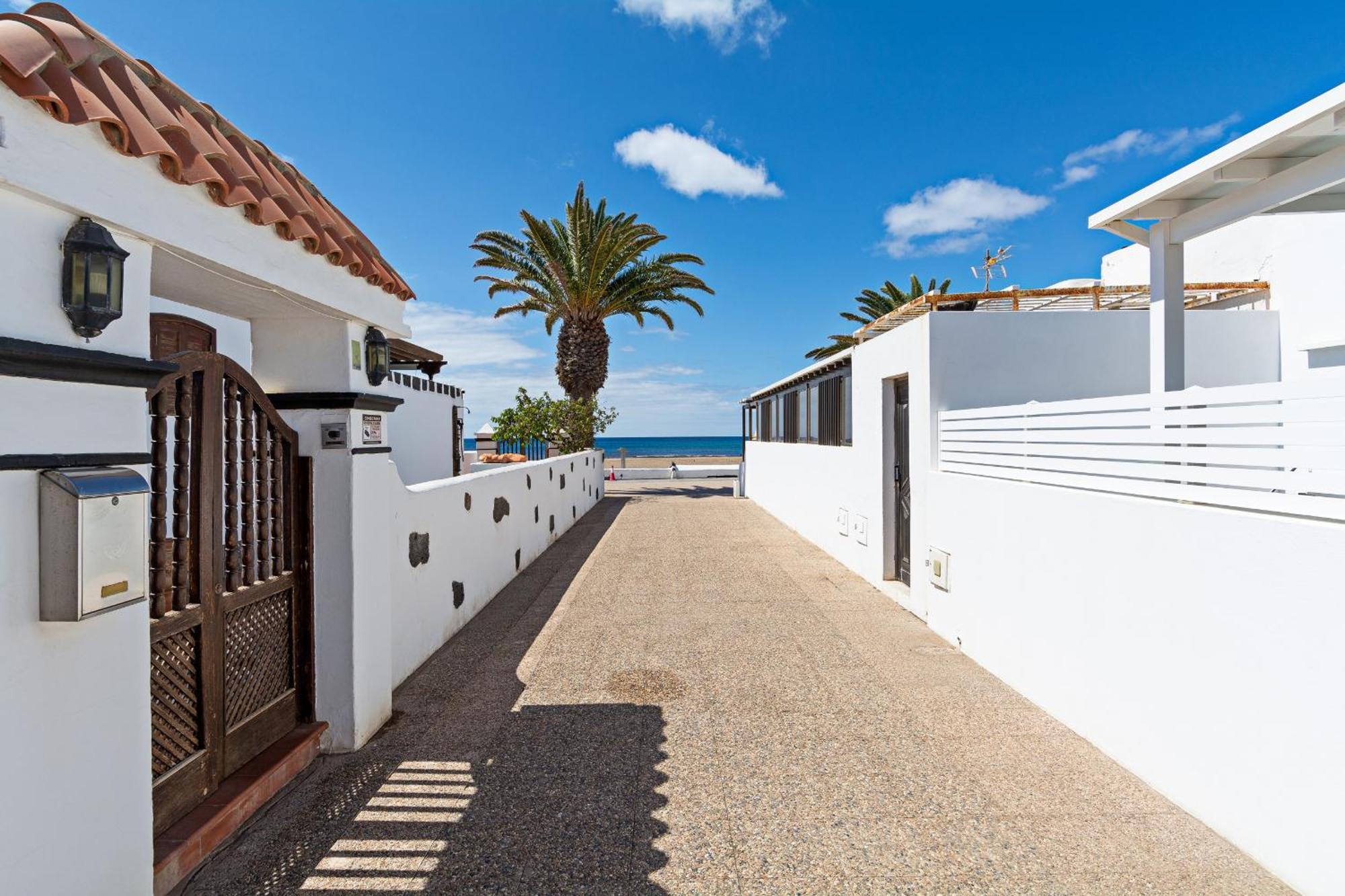 2Br Terrace Home - 10 Min Walk To The Beach ปลายาออนดา ภายนอก รูปภาพ